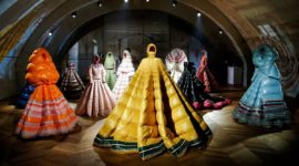 Вещь дня: платье-пуховик от Moncler Genius