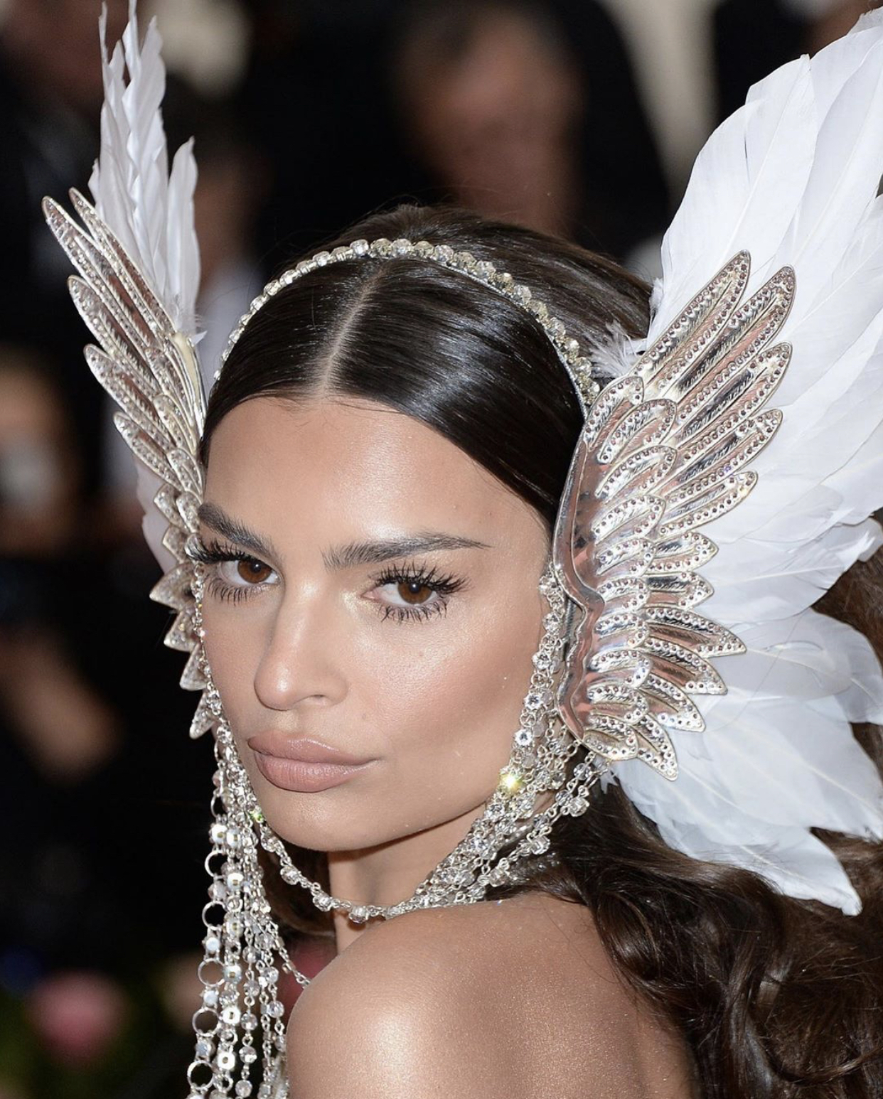 Эмили Ратаковски met Gala-2019