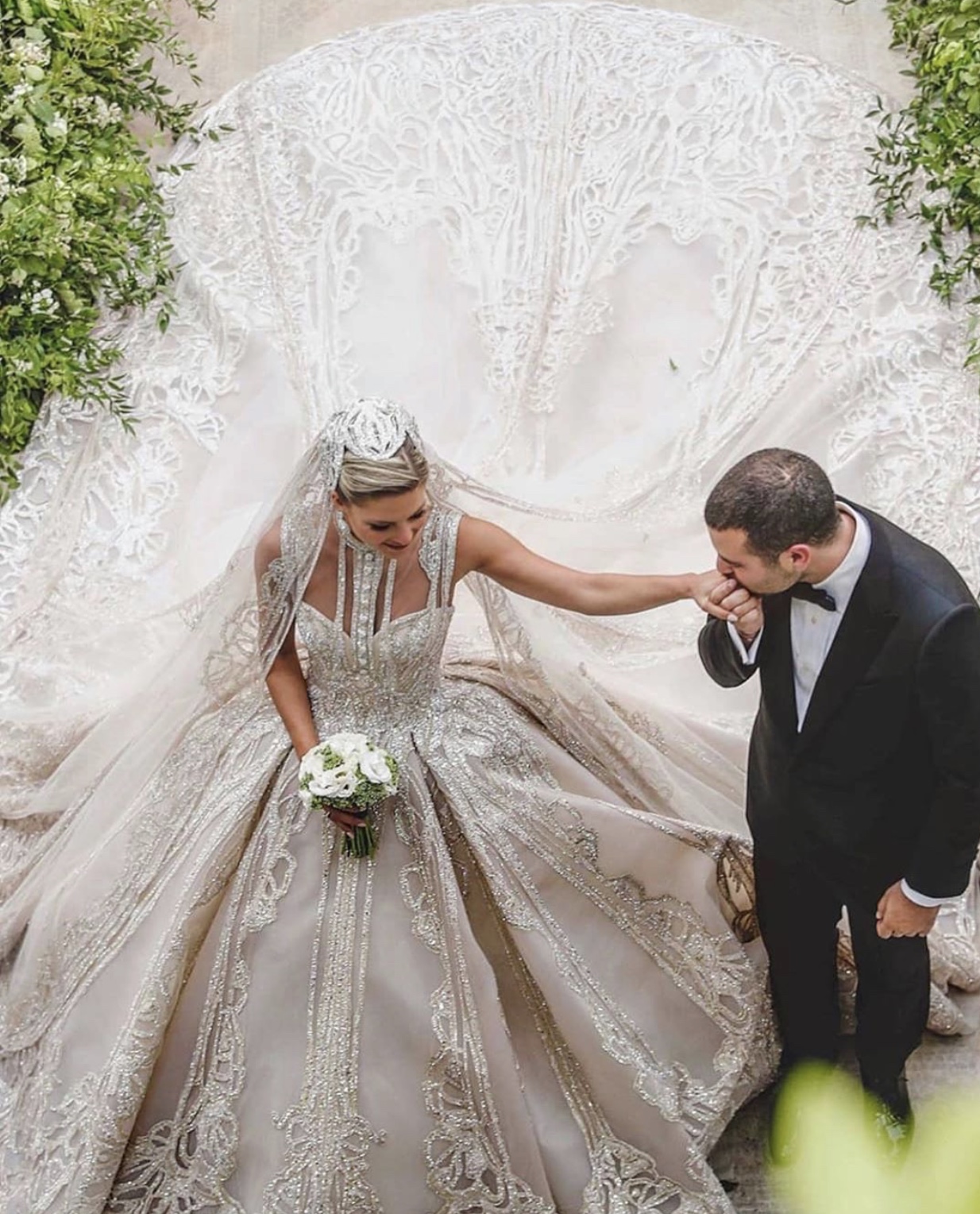 Эли Сааб, свадьба сына, платье для невесты сына