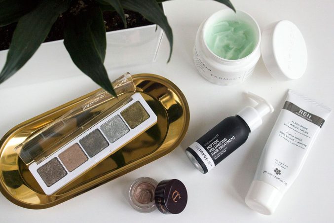 Топ-5 средств осени: Charlotte Tilbury, Natasha Denona, REN, FARMACY, The Inkey List