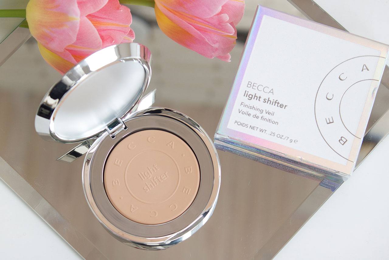 Пудра Becca Light Shifter Finishing Veil — отзыв и свотчи