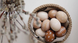 5 способов покрасить яйца без красителей