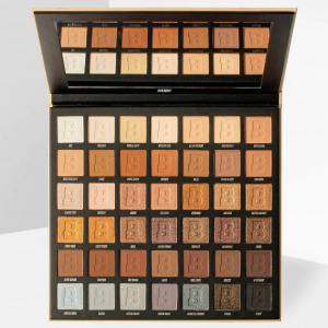 BY BEAUTY Bay Nude 42 Colour Palette