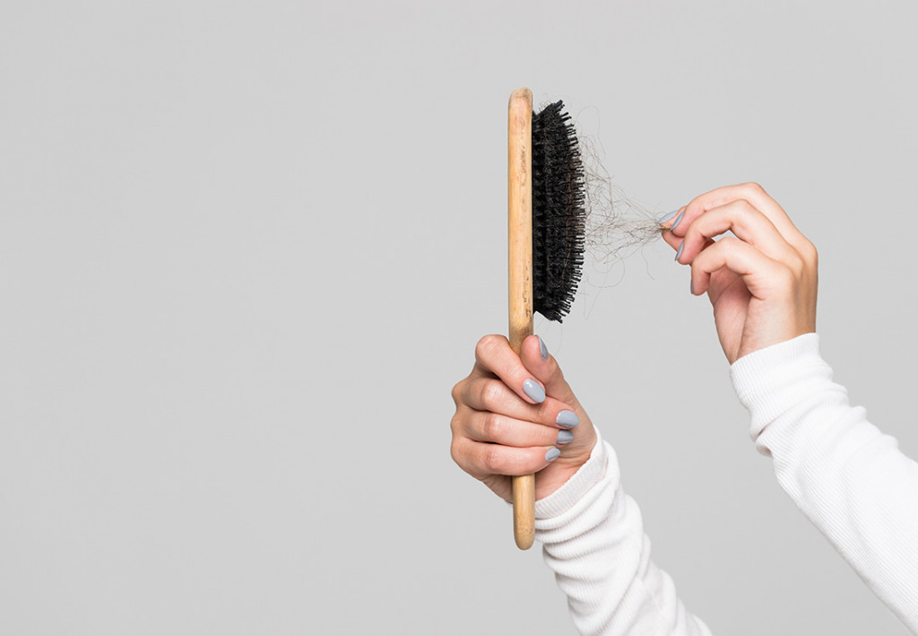 Причины выпадения волос и как с этим бороться
