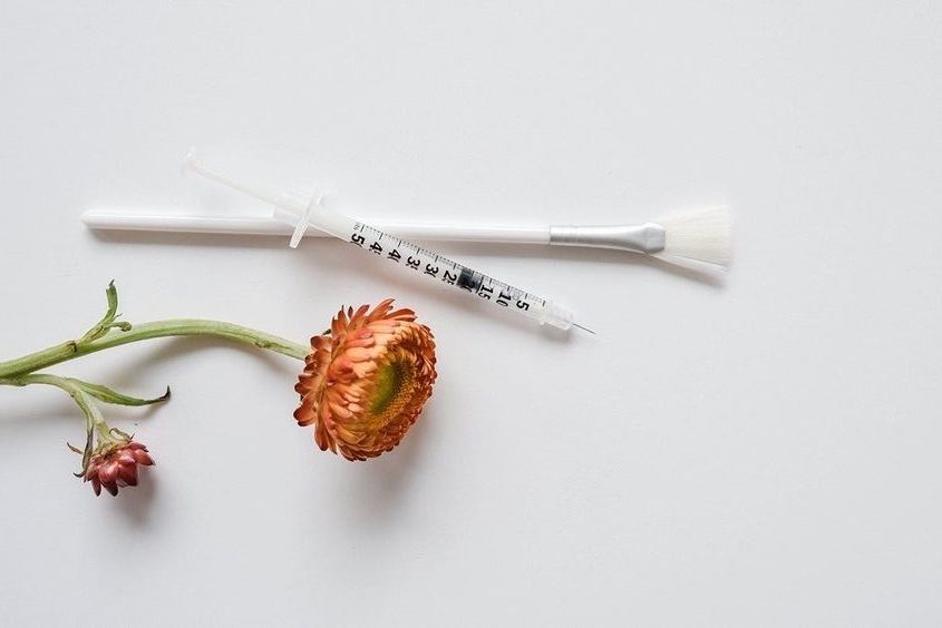 Безыгольный шприц: больше не нужно бояться анестезии у стоматолога